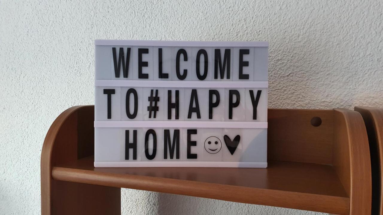 Happy Home Gospić Esterno foto